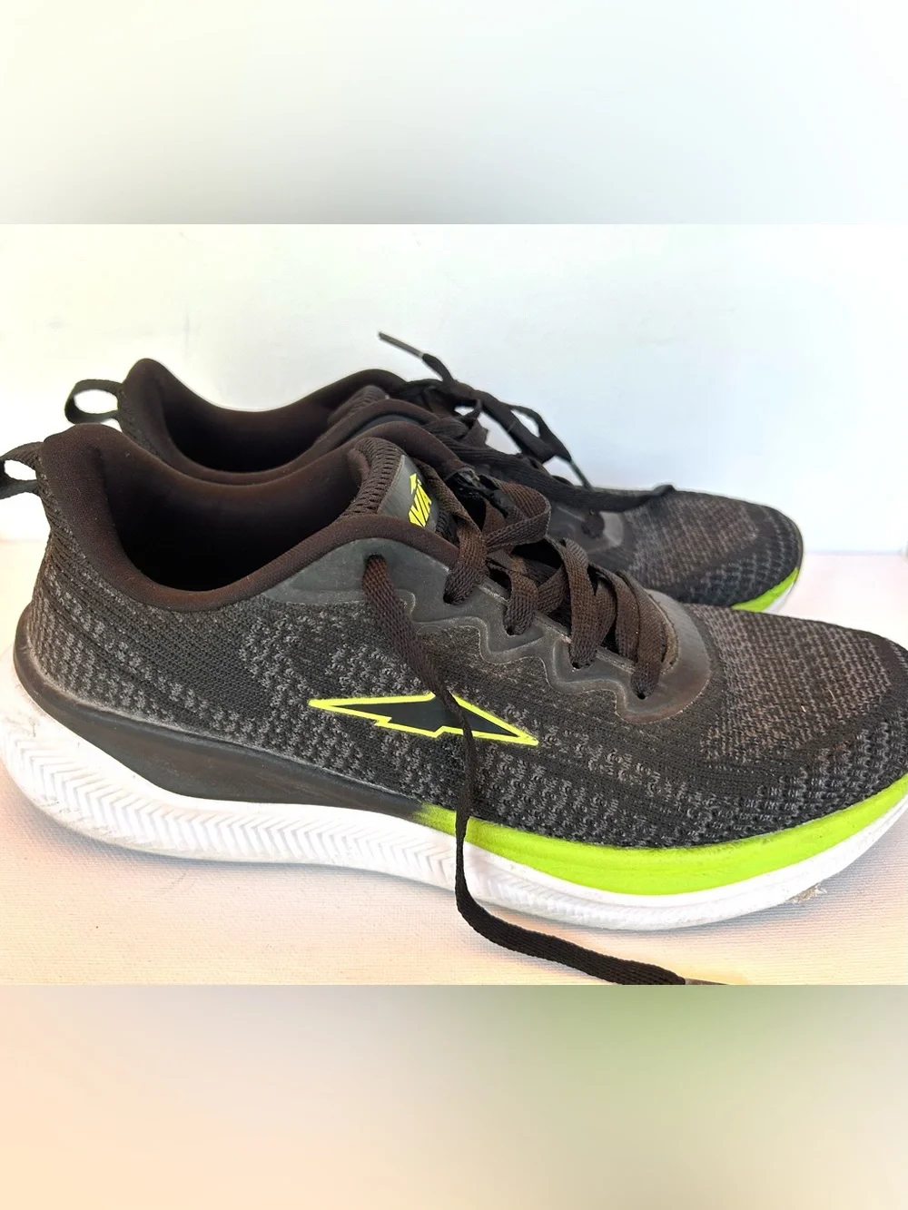 Avia jogging sneakers